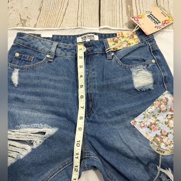 NWT Vintage Almost Famous Patchwork Jeans - Picture 9 of 11